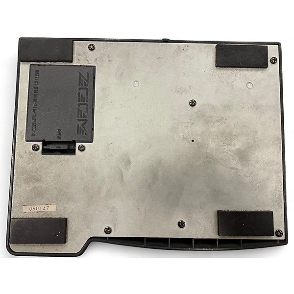 Used Zoom BFX708 Bass Effect Pedal