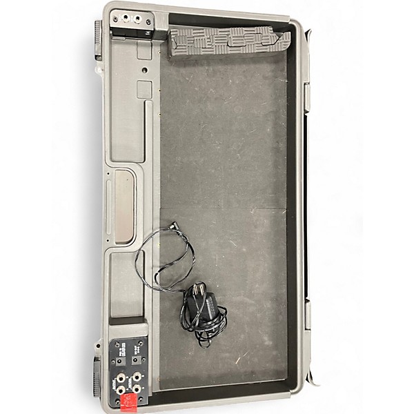 Used BOSS BCB90X Pedal Board