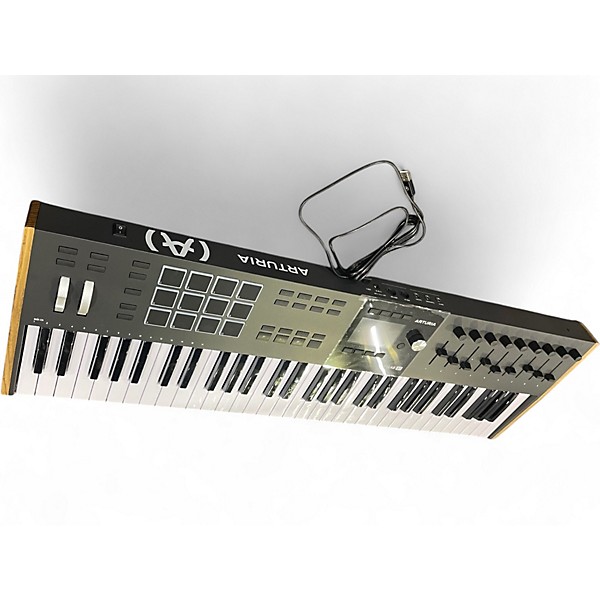 Used Arturia keylab 61 Mk3 MIDI Controller