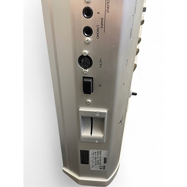 Used KORG Triton Le 88 Key Keyboard Workstation