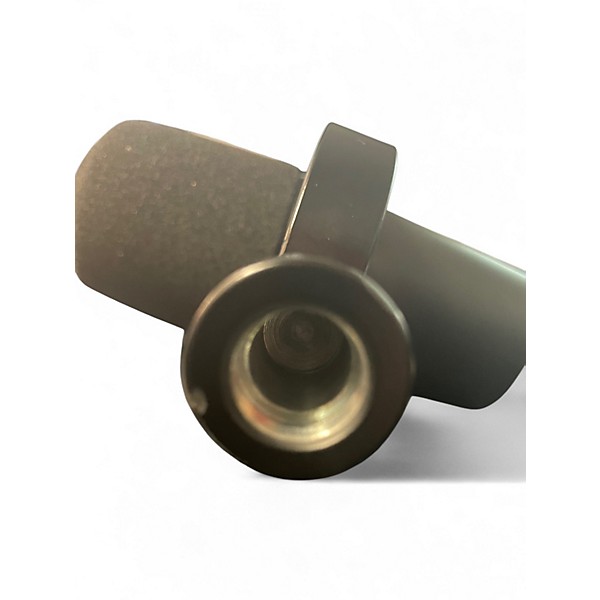 Used Shure MV7X Dynamic Microphone