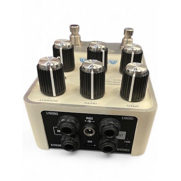 Used Universal Audio Astra Modulation Machine Effect Pedal