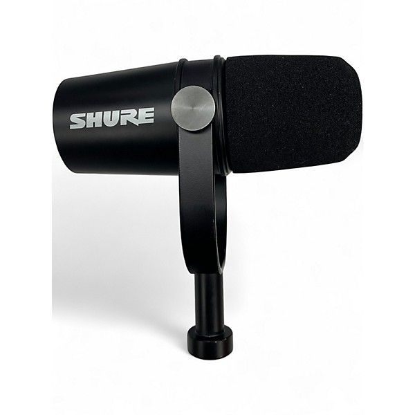 Used Shure MV7X Podcast Dynamic Microphone