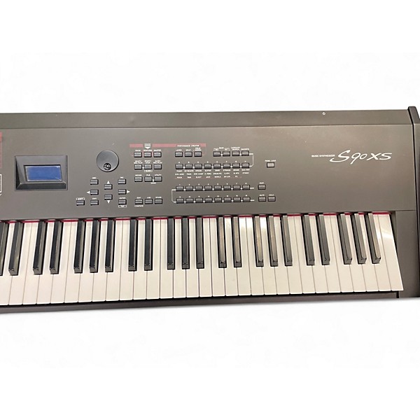 Used Yamaha S90XS 88 Key Synthesizer