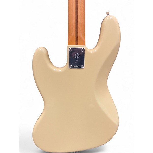 Used Fender Laura Lee Signature Jazz Bass Vintage White Electric Bass Guitar