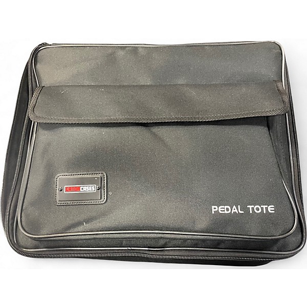 Used Gator Powered Pedal Board Pedal Board