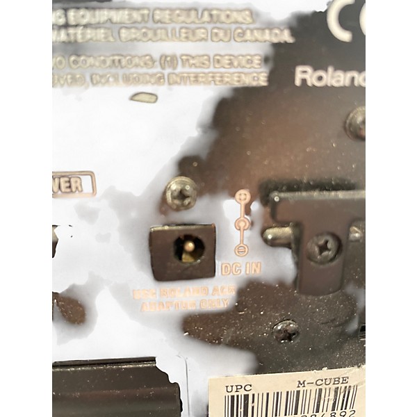 Used Roland Micro Cube Guitar Combo Amp