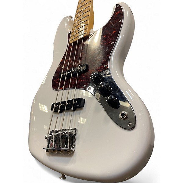 Used Fender Player Jazz Bass Alpine White Electric Bass Guitar