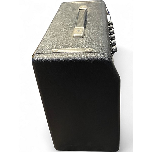 Used Fender 68 CUSTOM VIBRO CHAMP REVERB Tube Guitar Combo Amp