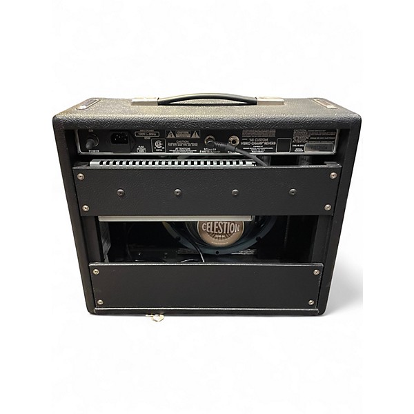 Used Fender 68 CUSTOM VIBRO CHAMP REVERB Tube Guitar Combo Amp