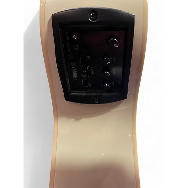 Used Yamaha APX600 Vintage White Acoustic Electric Guitar