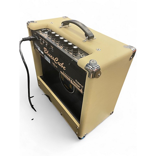 Used Roland BLUES CUBE HOT Guitar Combo Amp