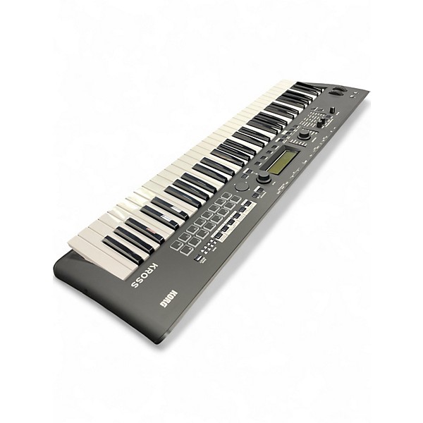 Used KORG KROSS 2 61 Key Keyboard Workstation