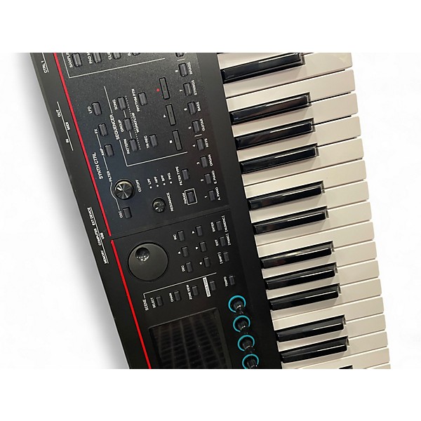 Used Roland Fantom 07 Keyboard Workstation