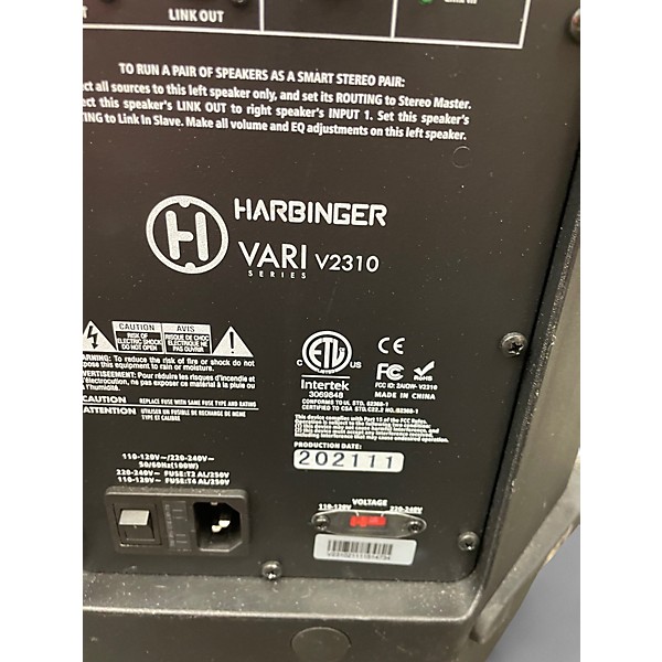 Used Harbinger VARI V2310 Powered Speaker