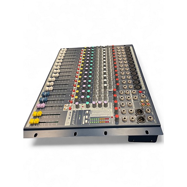 Used Soundcraft efx12 Powered Mixer