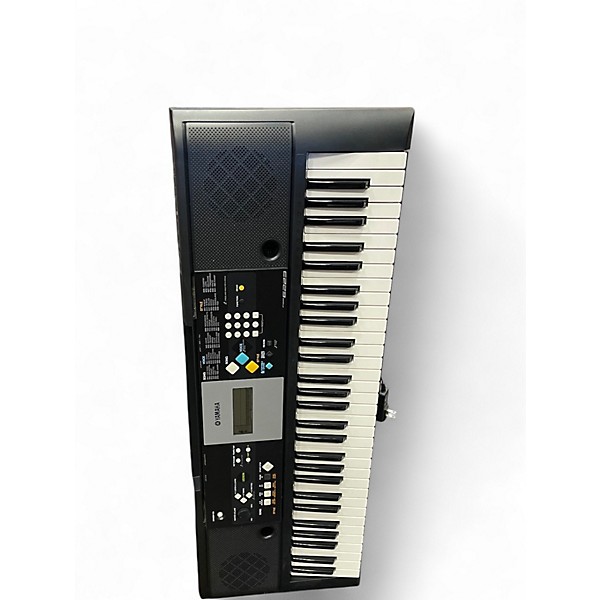 Used Yamaha PSRE223 61 Key Portable Keyboard