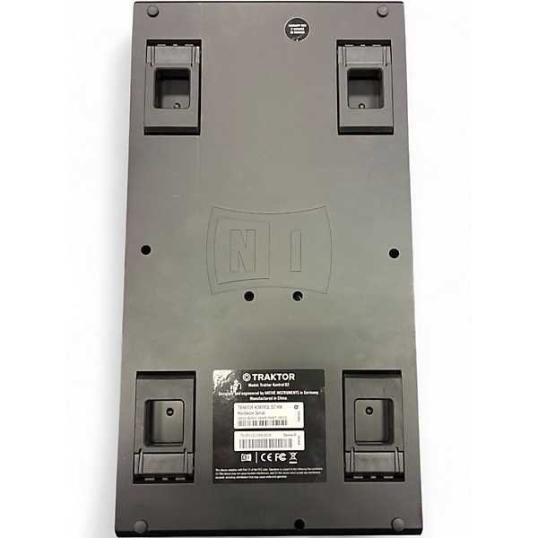 Used Native Instruments Traktor Kontrol D2 DJ Mixer