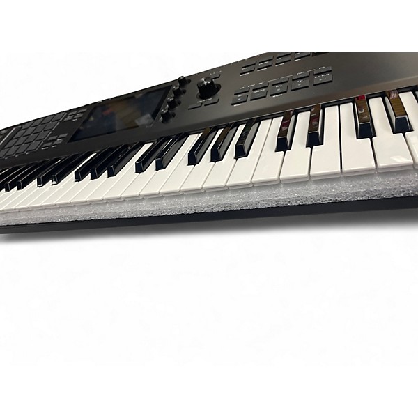 Used Akai Professional MPC Key 61 STANDALONE Keyboard Workstation