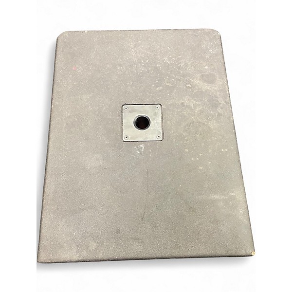 Used Yamaha DXS15 Powered Speaker