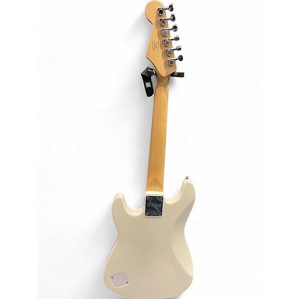 Used Squier Mini Affinity Stratocaster Alpine White Electric Guitar