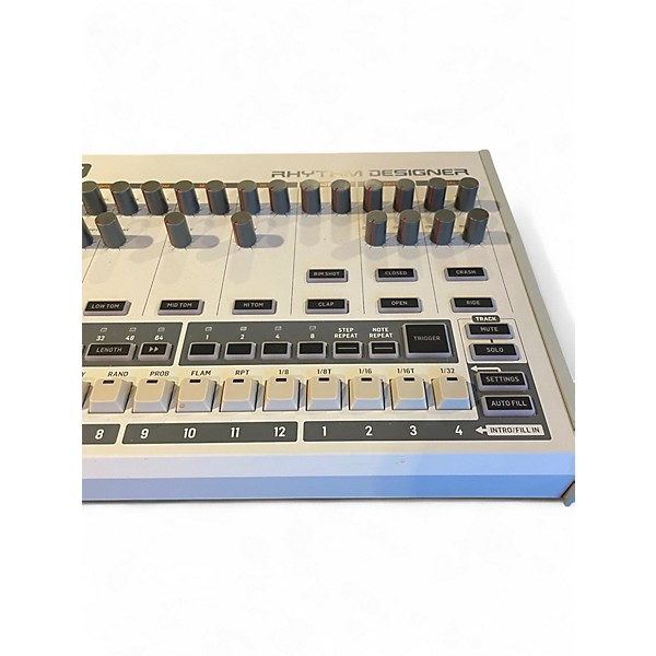 Used Behringer RD-9 Synthesizer