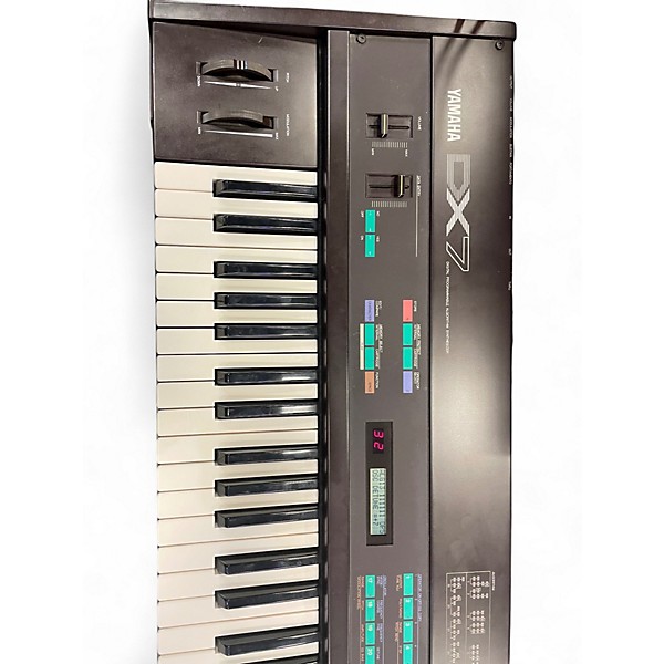 Used Yamaha DX7 Synthesizer