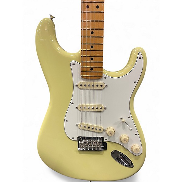 Used Fender Player II Stratocaster Hialeah Yellow Solid Body Electric Guitar