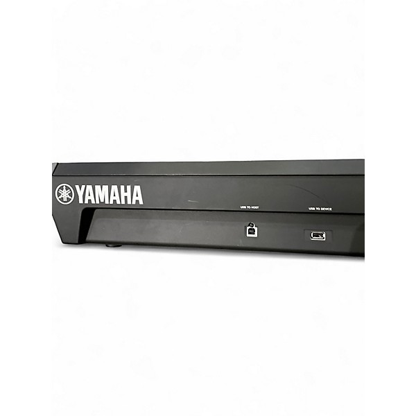 Used 2024 Yamaha MODX 7 Keyboard Workstation
