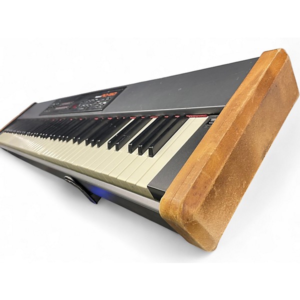 Used Roland RD-150 Keyboard Workstation