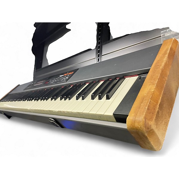 Used Roland RD-150 Keyboard Workstation