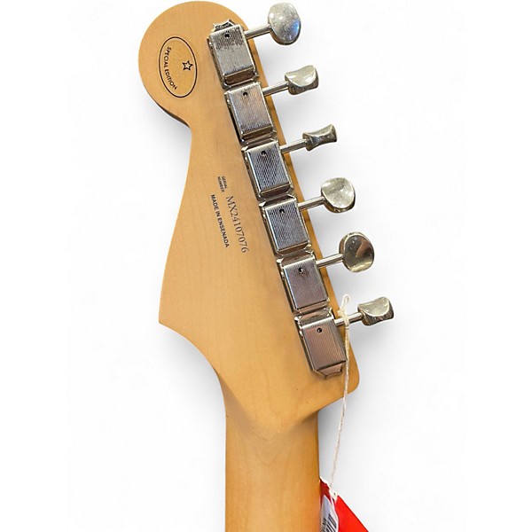 Used Fender PLAYER II STRATOCASTER Red Solid Body Electric Guitar