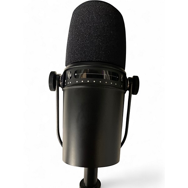 Used Shure mv7k Dynamic Microphone