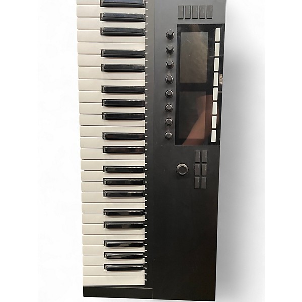 Used Native Instruments Komplete Kontrol S61 MK2 MIDI Controller