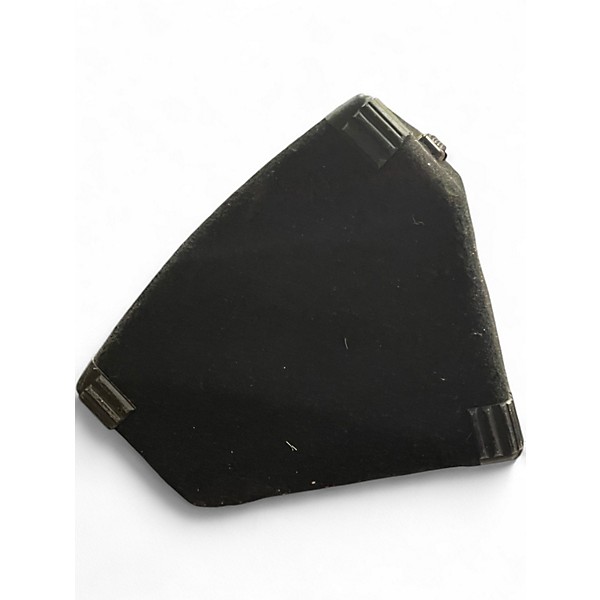 Used Behringer eurolive f1320D Powered Speaker