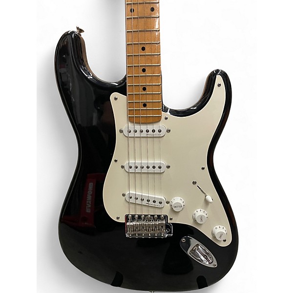 Used Fender ERIC CLAPTON BLACKIE STRATOCASTER Black Solid Body Electric Guitar