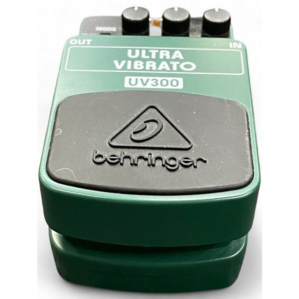 Used Behringer UV300 Ultra Vibrato Effect Pedal