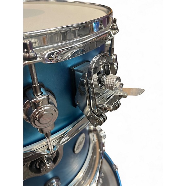 Used DW 4 Piece FREQUENT FLYER AQUA METALLIC Drum Kit