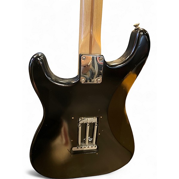 Used 2007 Fender Highway One Stratocaster Black Solid Body Electric Guitar