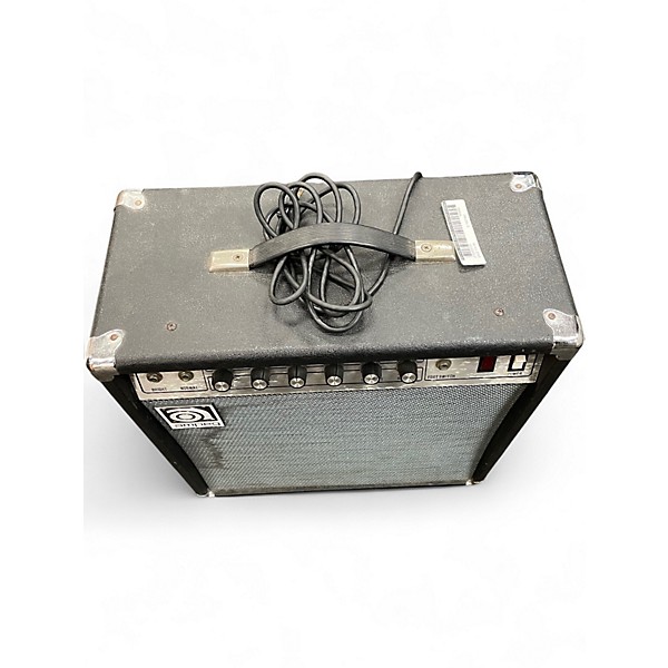 Vintage 1970s Ampeg G110 Guitar Combo Amp