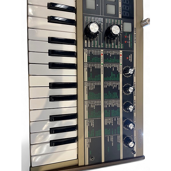 Used KORG Micro Korg 37 Key Synthesizer