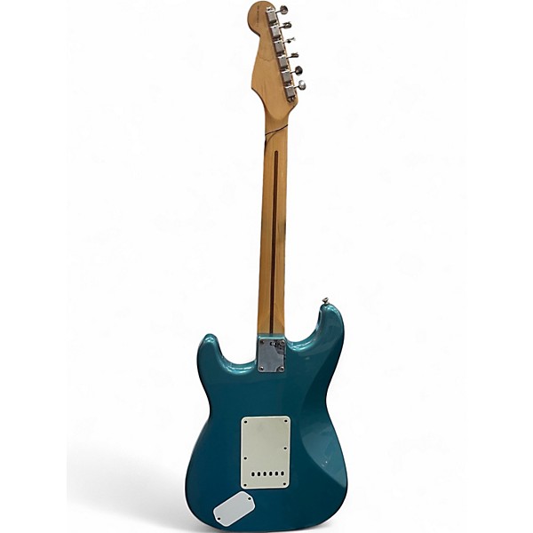 Used Fender Deluxe Power House Stratocaster Lake Placid Blue Solid Body Electric Guitar