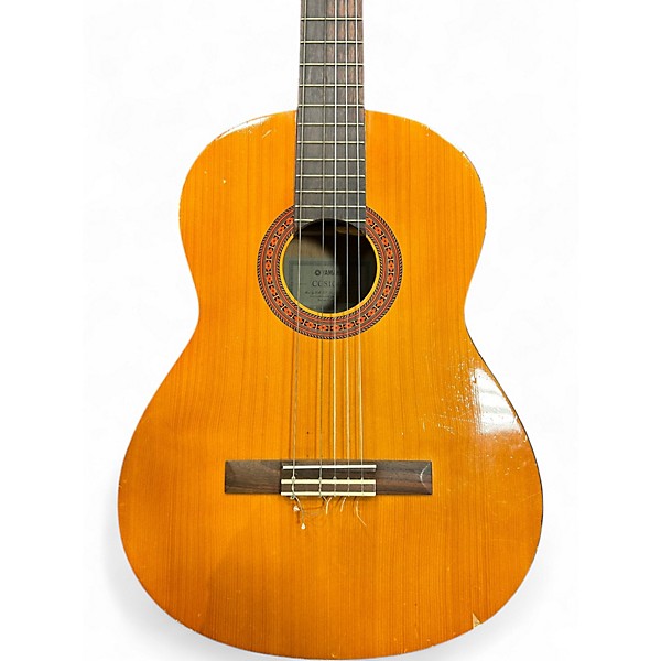 Used Yamaha Classical Natural  Classical Acoustic Guitar