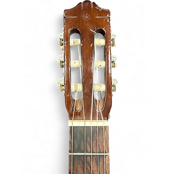 Used Yamaha Classical Natural  Classical Acoustic Guitar