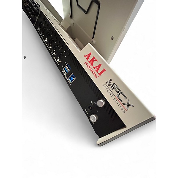 Used Akai Professional MPC X SE DJ Controller