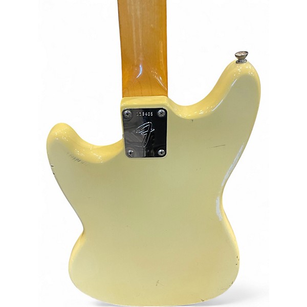 Vintage 1967 Fender FENDER MUSICMASTER ii WHITE Solid Body Electric Guitar