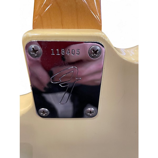 Vintage 1967 Fender FENDER MUSICMASTER ii WHITE Solid Body Electric Guitar