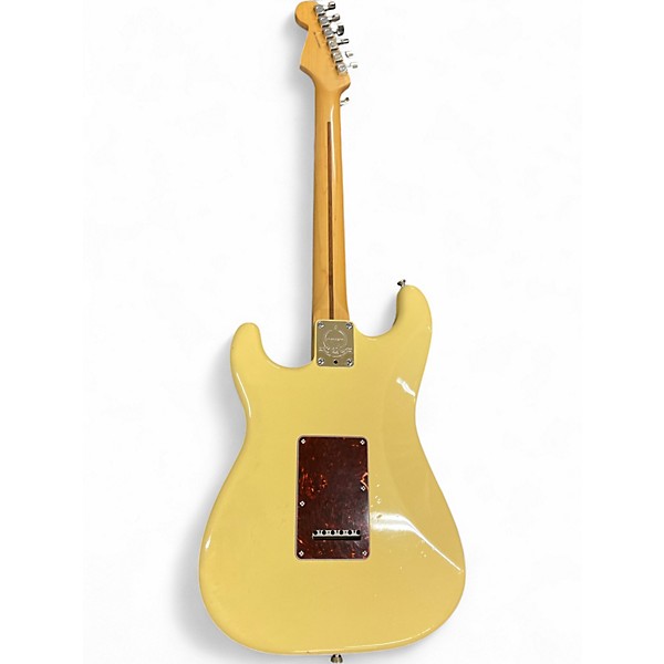 Used Fender FSR American Standard Stratocaster Vintage White Solid Body Electric Guitar