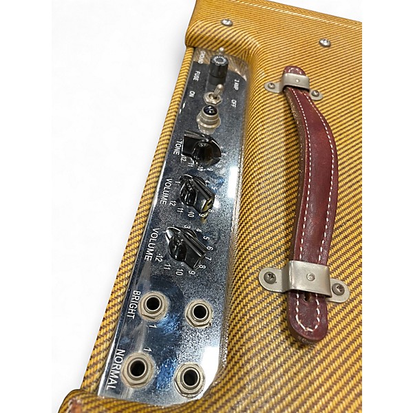 Used Victoria 20112-T Tube Guitar Combo Amp