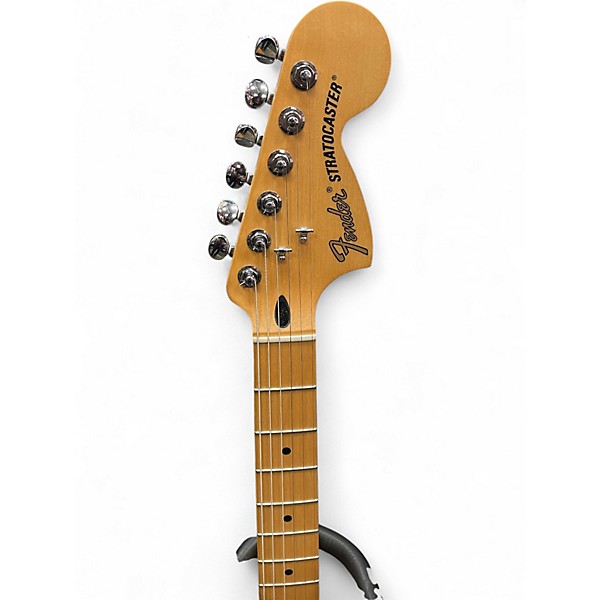 Used Fender Deluxe Stratocaster Sapphire Blue Trans Solid Body Electric Guitar